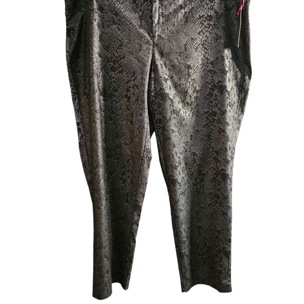 Flirtatious - NWT, Mid-rise Animal Print Pants, Womens Plus Size, 16